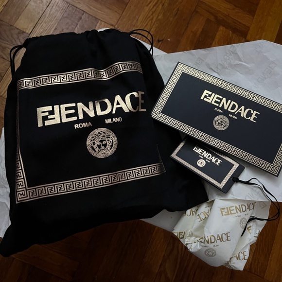Fendace Denim Patchwork Baguette Fendi Versace - Picture 2 of 8